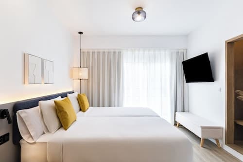 Hotel Adonis La Suite