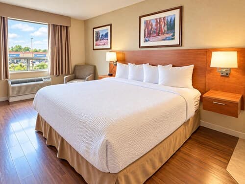 Rosslyn Inn & Suites, SureStay Collection by Best Western