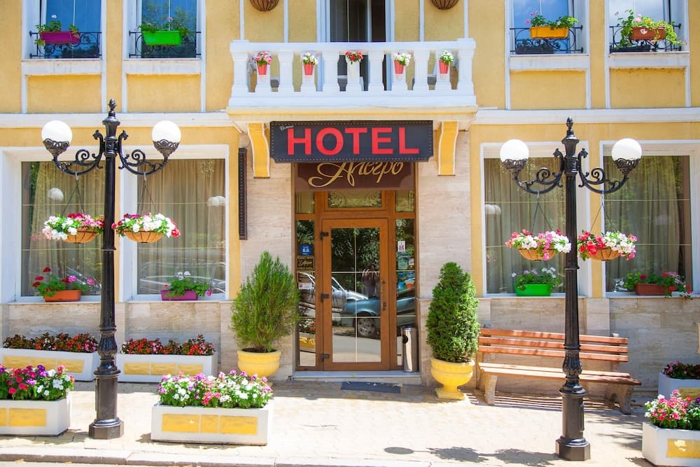 Alegro Hotel