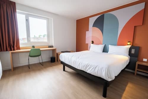 B&B HOTEL Mons Gare