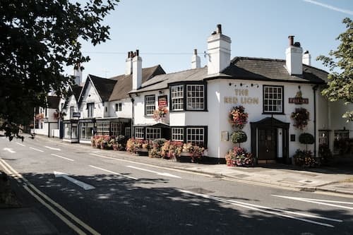 Red Lion Hotel, Hillingdon