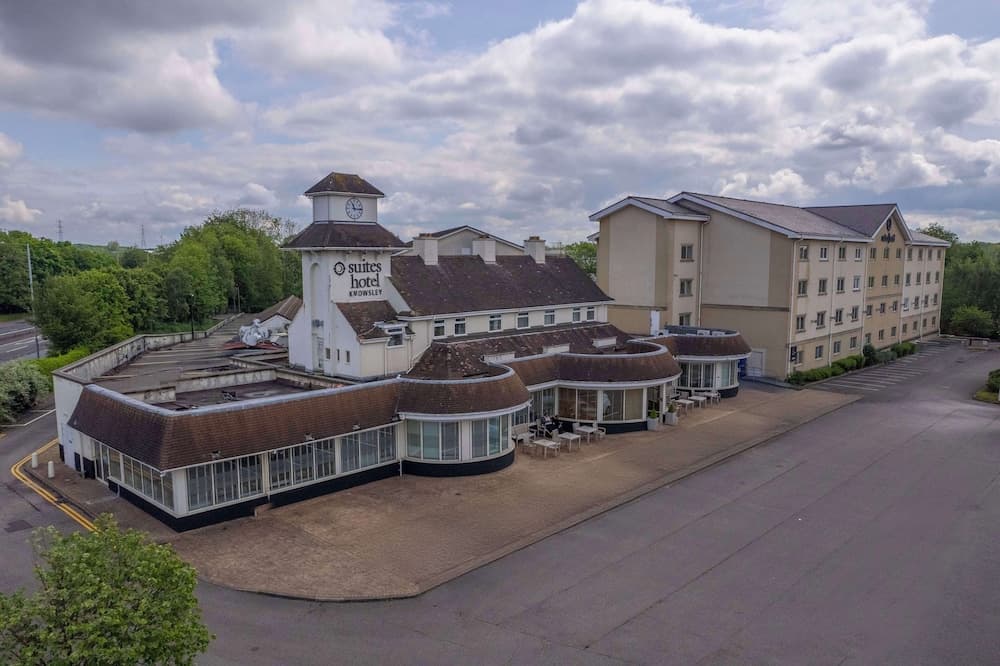 Best Western Premier Knowsley Suites Hotel & Spa