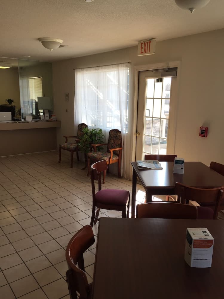 Rodeway Inn Goddard