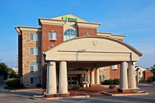 Holiday Inn Express Hotel & Suites Lexington-Downtown by IHG
