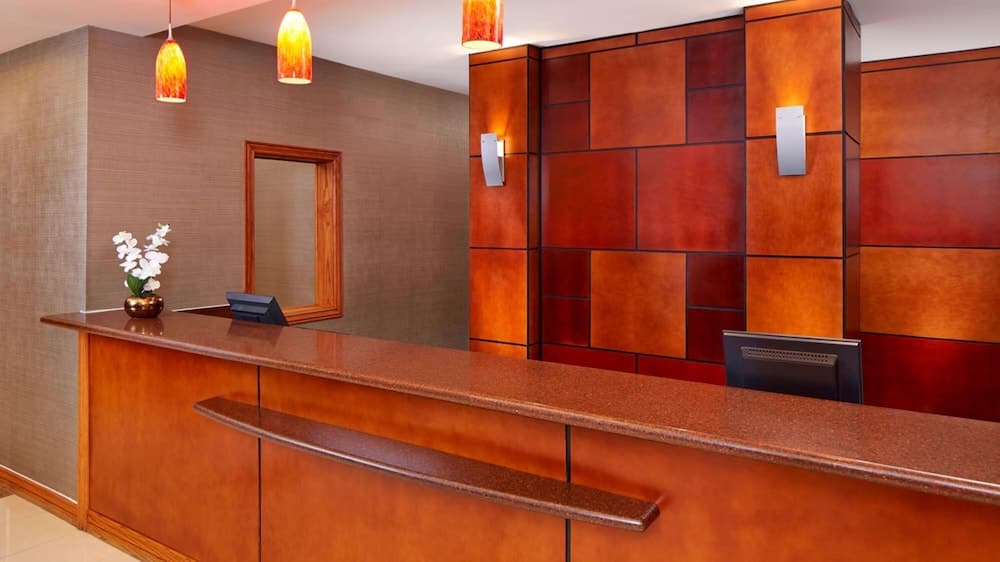 Best Western Hesperia-Victorville Suites