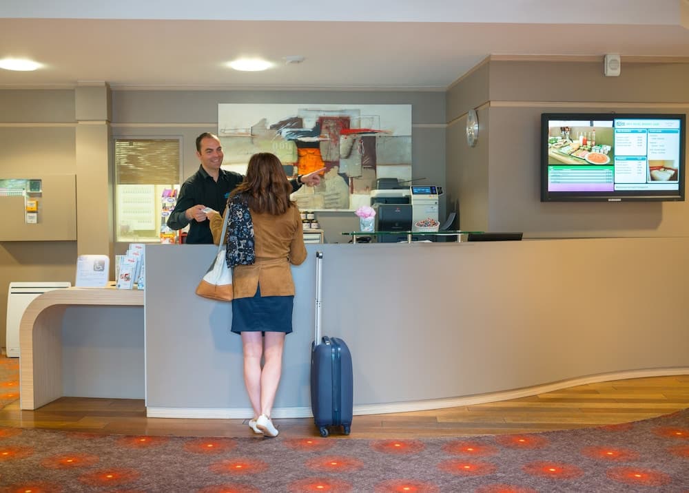 Brit Hotel Rennes St Grégoire - Le Villeneuve