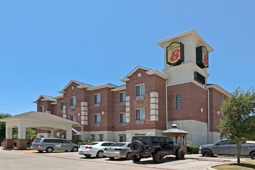 Super 8 by Wyndham Austin/Airport South