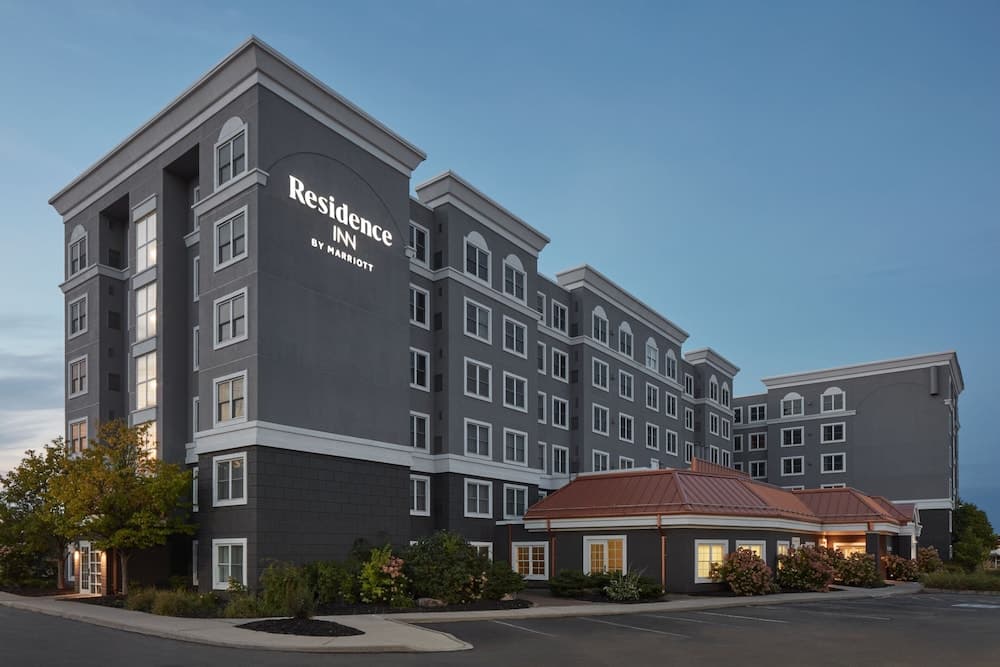 Residence Inn by Marriott Mississauga - Airport Corporate Centre West