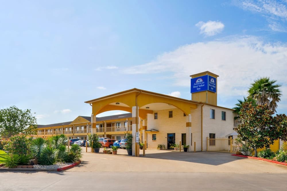 Americas Best Value Inn & Suites Waller Prairie View