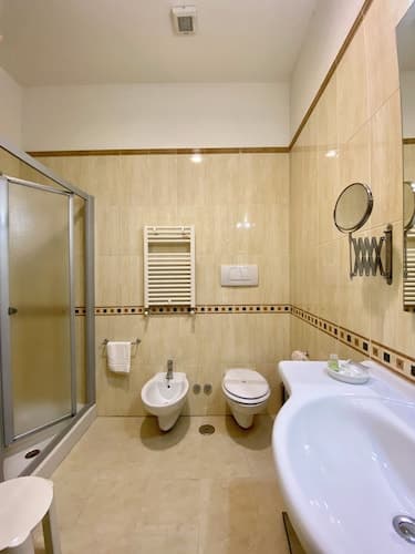 Akropolis Hotel