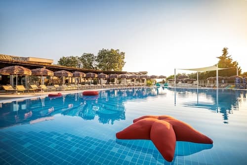 Valamar Tirena Hotel