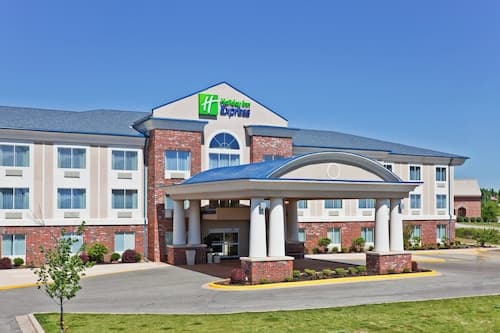 Holiday Inn Express Hotel & Suites Paragould by IHG