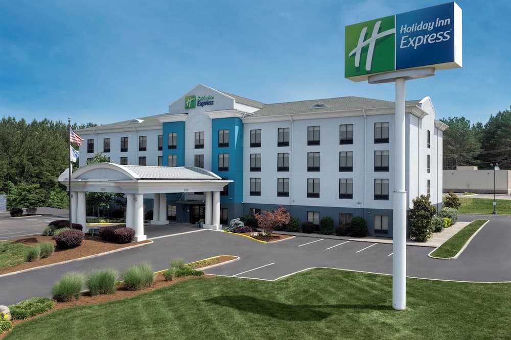 Holiday Inn Express Knoxville-Strawberry Plains by IHG