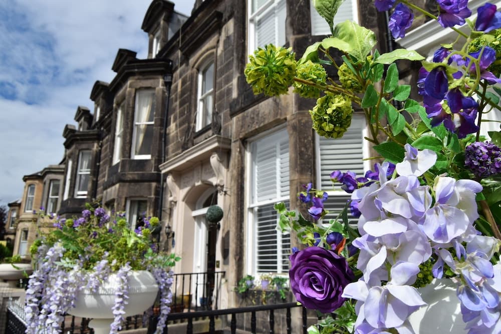 Edinburgh 37