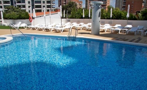 Riviera Beachotel - Recommended for Adults