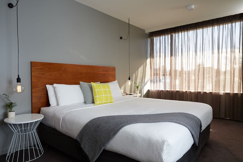 Cosmopolitan Hotel and Apartments