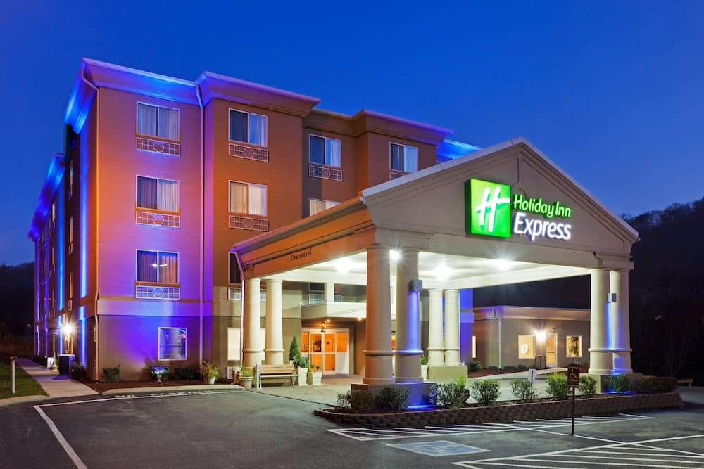 Holiday Inn Express Hotel & Suites Pikeville by IHG