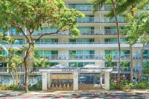 Courtyard by Marriott Waikiki Beach