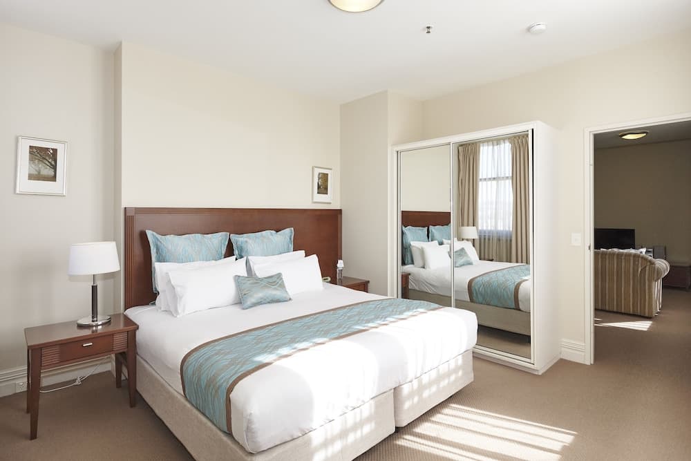 Launceston Central Apartment Hotel