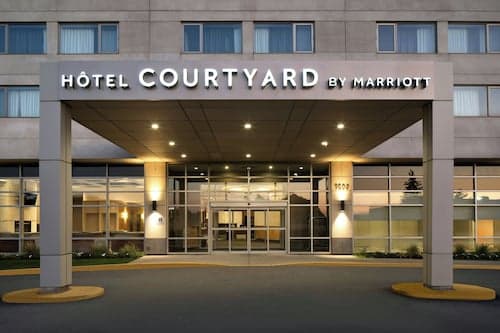 Courtyard by Marriott Montreal Airport