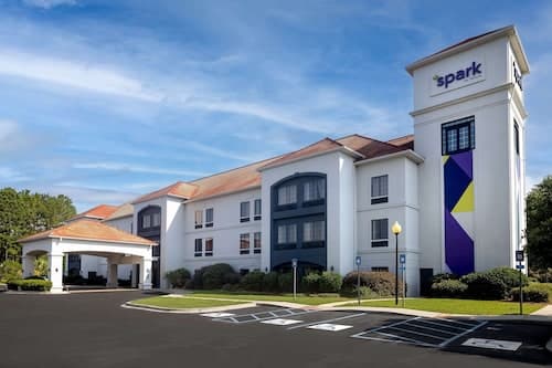 Spark by Hilton Savannah Airport