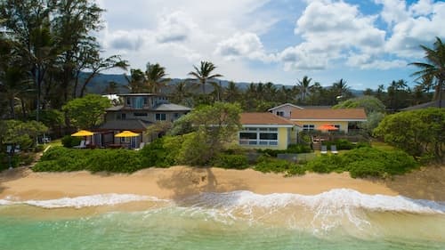 Tiki Moon Villas