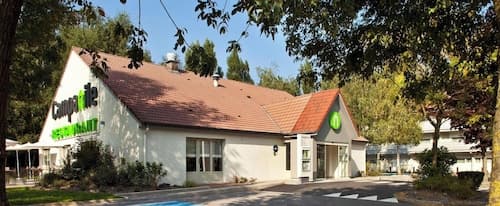 Campanile Valenciennes Ouest - Petite Foret