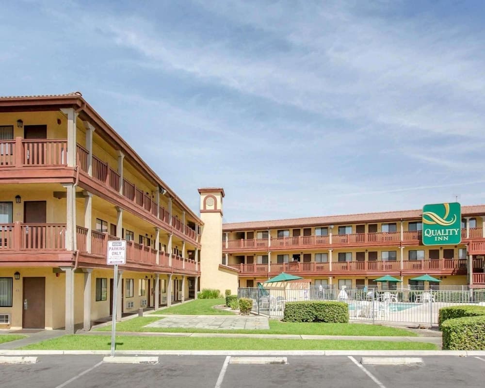 Quality Inn