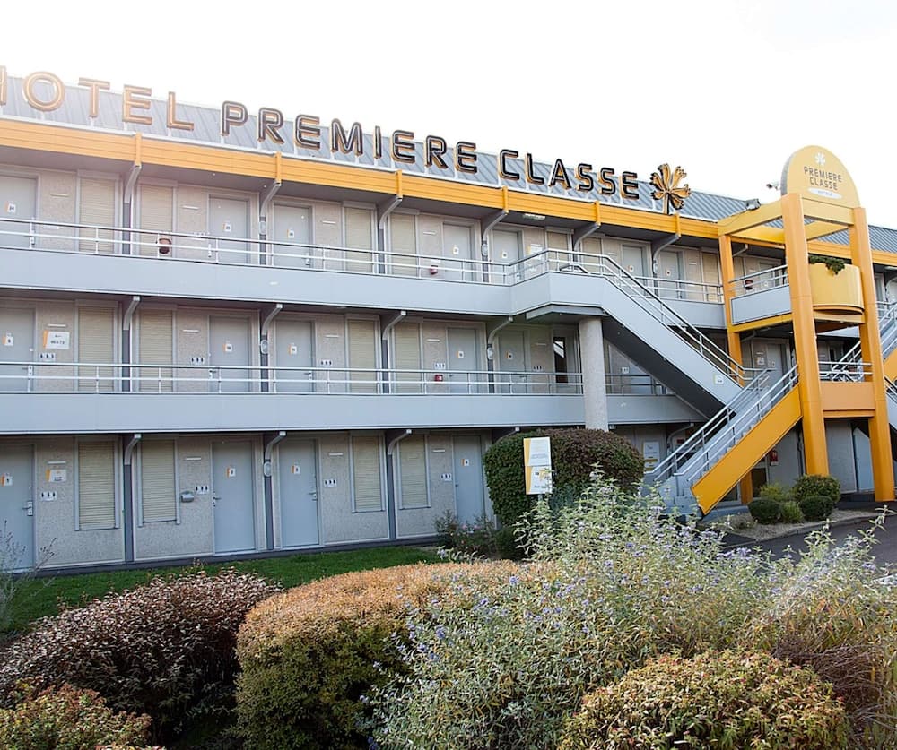 PREMIERE CLASSE CLERMONT FERRAND SUD - Aubière