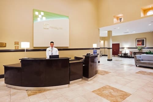 Holiday Inn Hotel & Suites Beaufort at Highway 21 by IHG