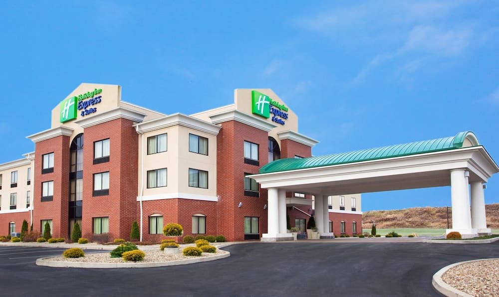 Holiday Inn Express Hotel & Suites Franklin-Oil City by IHG