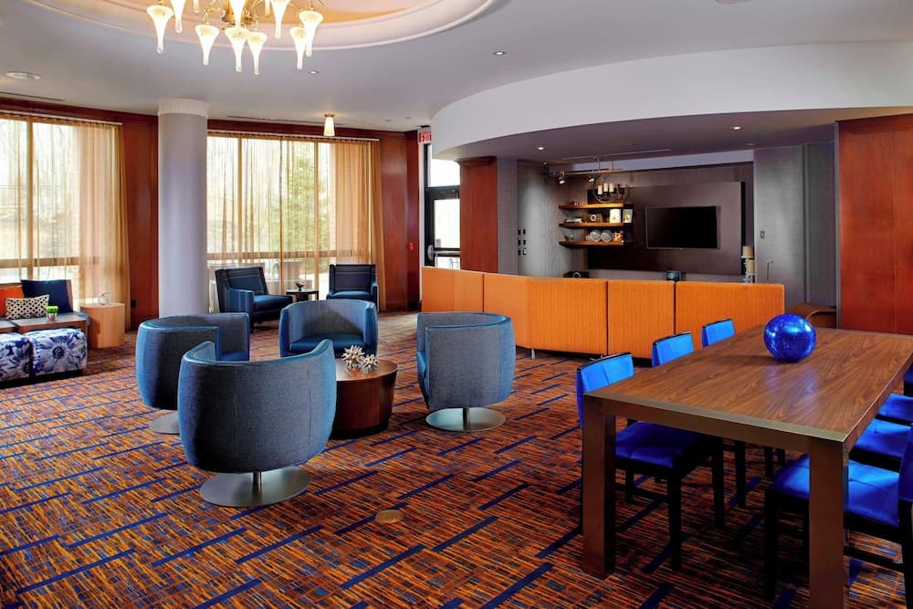 Courtyard by Marriott Pittsburgh Greensburg