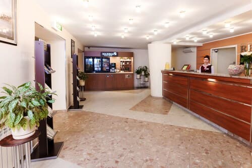Maxima Slavia Hotel