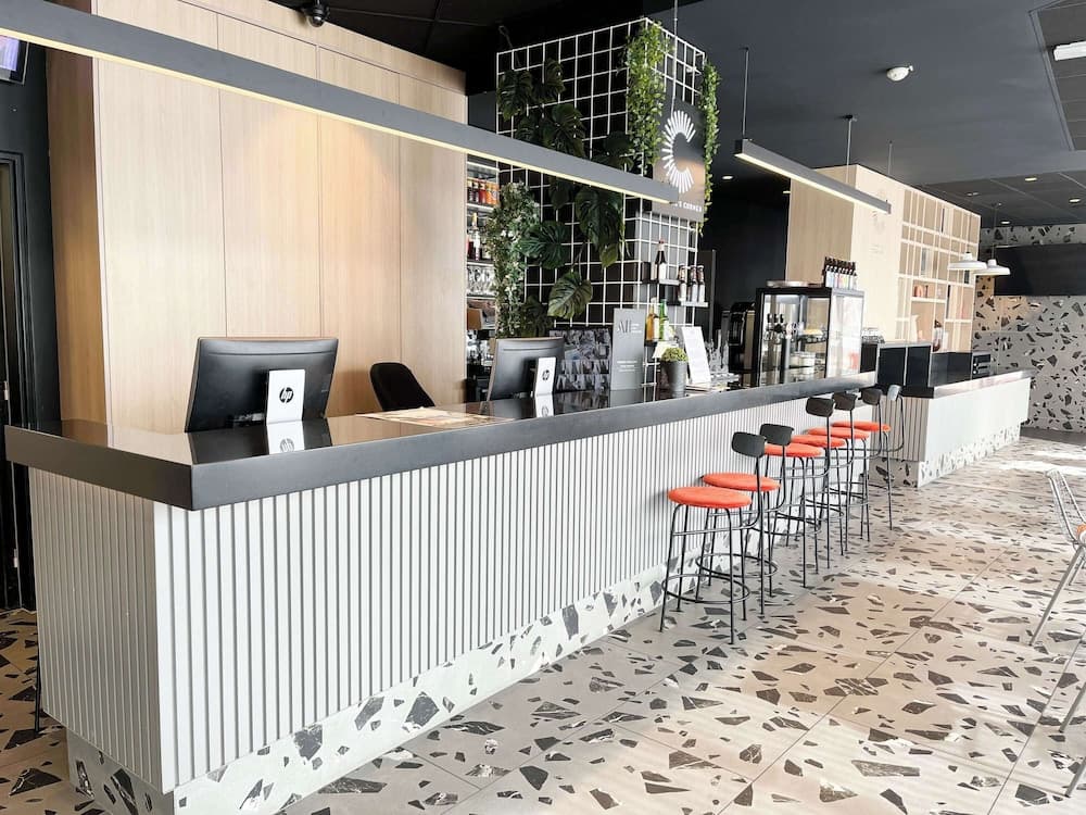 ibis Martigues