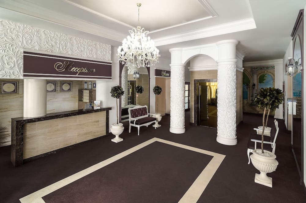 Flowers Hotel