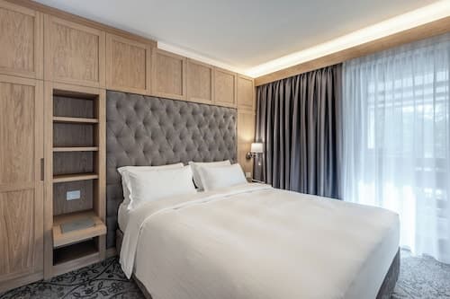 Lajadira Hotel & Spa