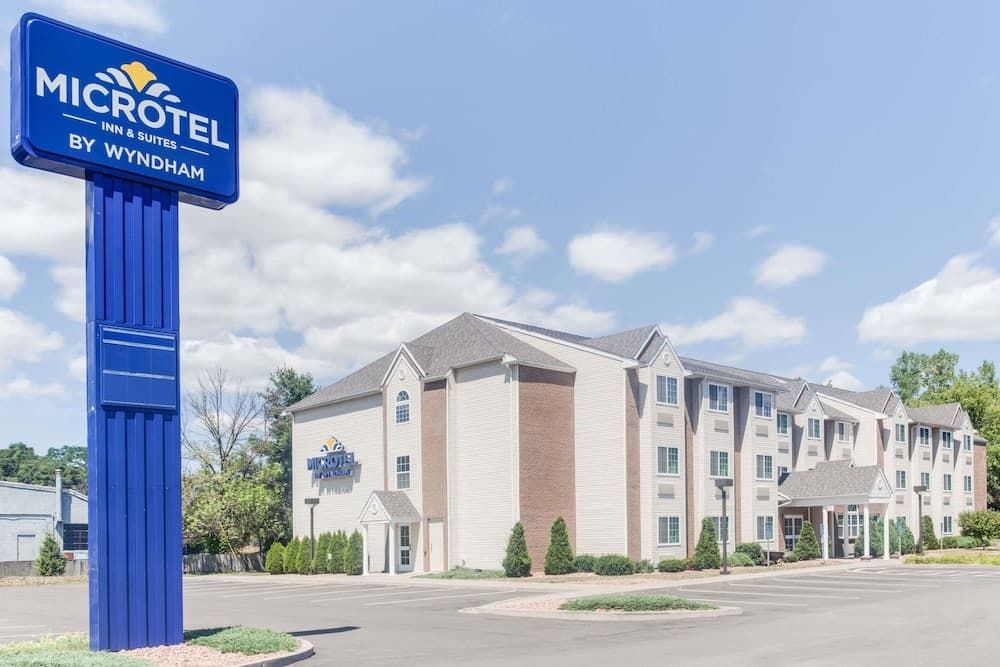 Microtel Inn & Suites by Wyndham Bath