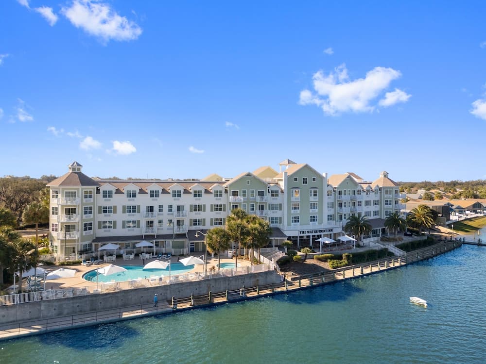 The Waterfront Inn