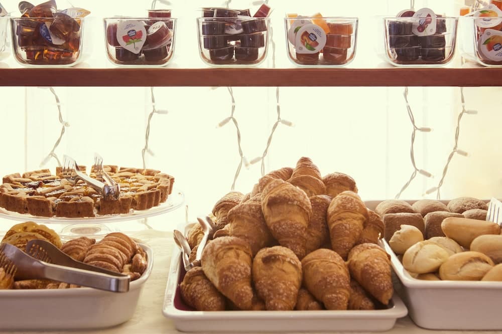 Açık büfe kahvaltı