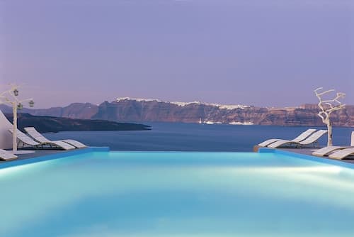 Astarte Suites
