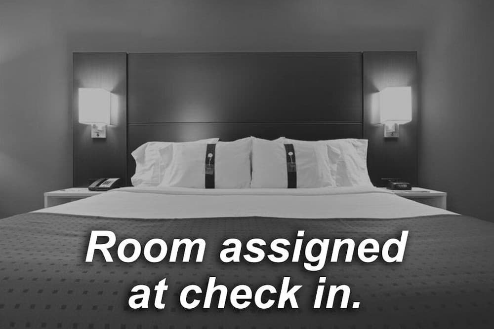 Holiday Inn Express Hotel & Suites DFW West - Hurst by IHG