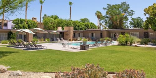 The Hideaway - 21 and Over - A Town & Desert Boutique Hotel