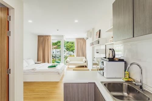 Condo in Kata in Ozone - Unit A612