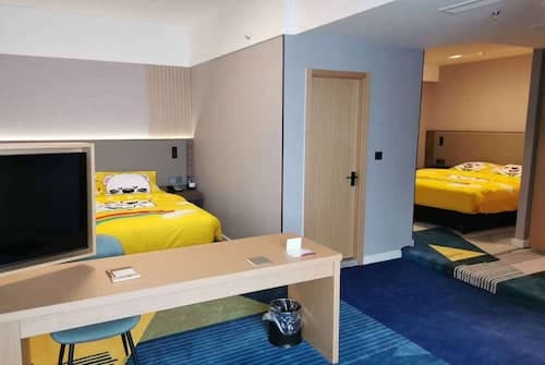 Ramada Encore by Wyndham Qingdao Shinan