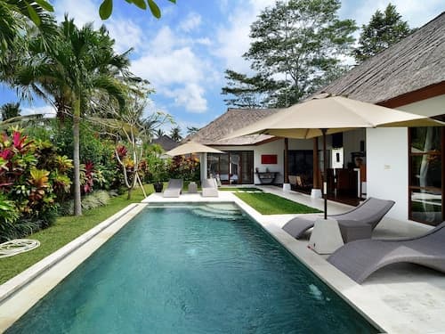 Villa Candi Kecil Tiga by Villa Finder