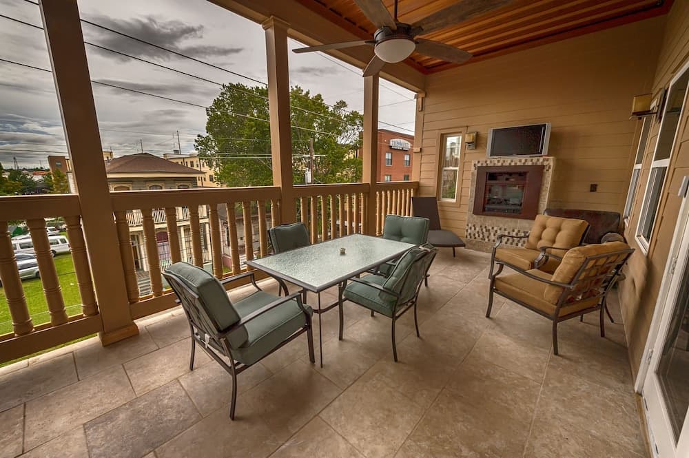 Spacious Condos in Downtown NOLA