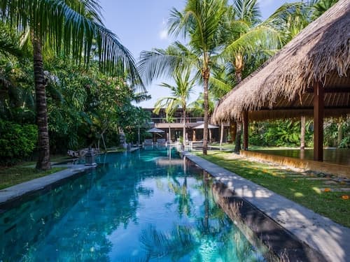 Villa Yoga by Villa Finder