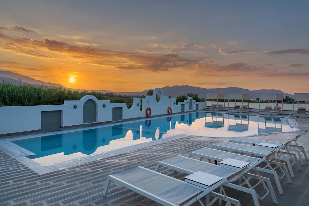 Apollo Hotel I