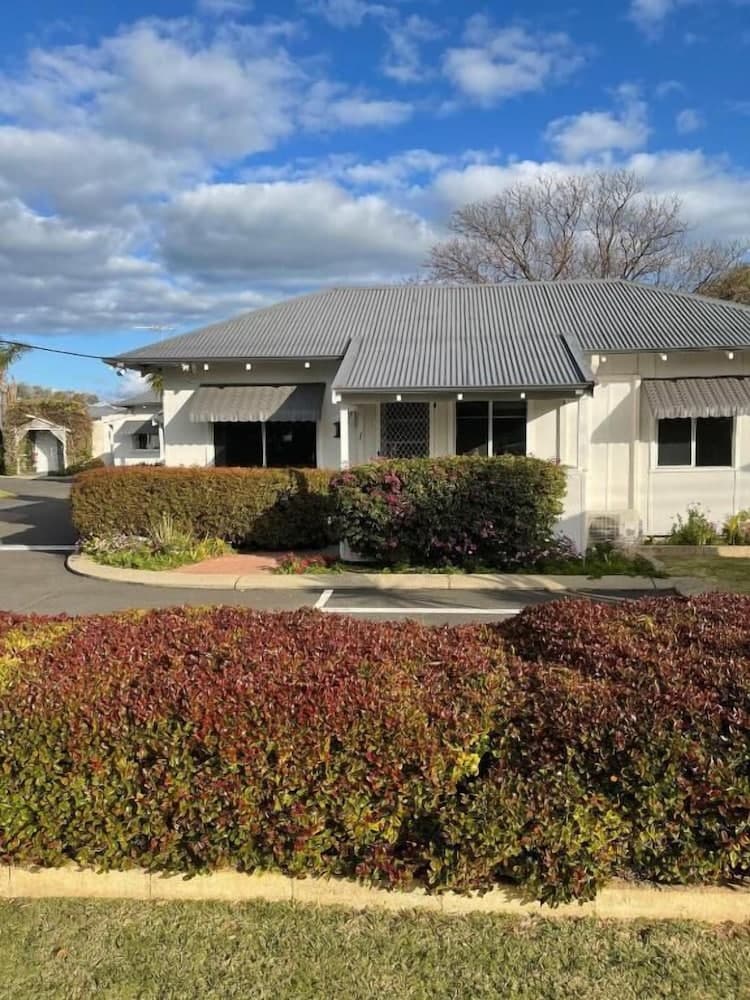 Busselton Jetty Chalets