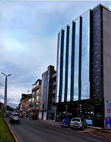 Polo Corporativo San Sebastian